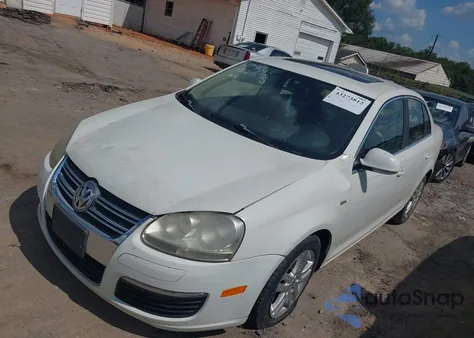 2007 Volkswagen Jetta Wolfsburg Edition from USA, damaged, VIN 3VWEF71KX7M174501
